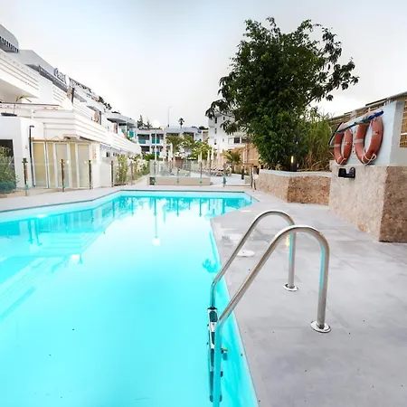 Palm Hotel apartamentowy 3*